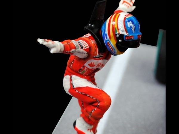 Ferrari F10 (2010) 1/43 Bahrain GP - F. Alonso Ferrari F10 (2010) 1/43 Bahrain GP - F. Alonso