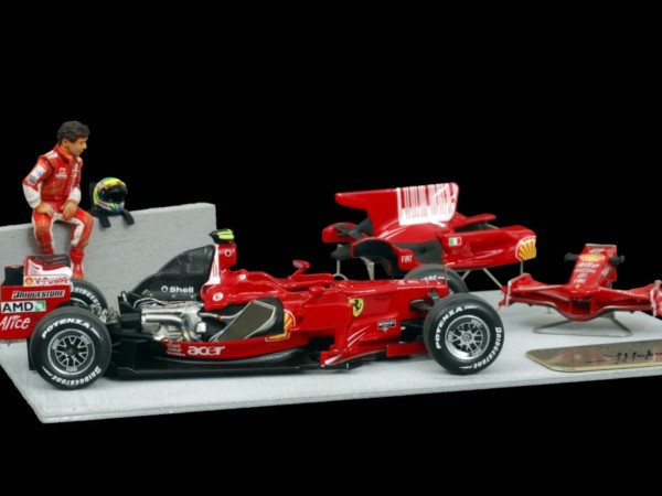 Ferrari F2008 (2008) 1/43 Brasil GP - F. Massa Ferrari F2008 (2008) 1/43 Brasil GP - F. Massa