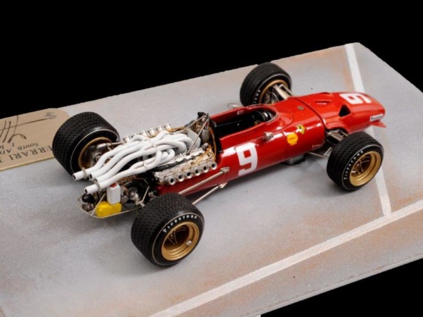 Ferrari 312 (1968) 1/43 South Africa GP - Jacky Ickx Ferrari 312 (1968) 1/43 South Africa GP - Jacky Ickx