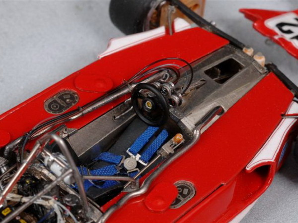 Ferrari 3127 (1975) 1/43 Niki Lauda Ferrari 3127 (1975) 1/43 Niki Lauda