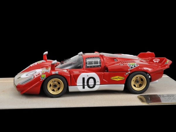 Ferrari 330P4 Spider (1967) 1/43 Brands Hatch Ferrari 330P4 Spider (1967) 1/43 Brands Hatch