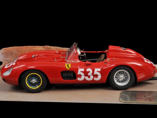 Ferrari 315S (1957) 1/43 Le Mans - Mille Miglia Ferrari 315S (1957) 1/43 Le Mans - Mille Miglia