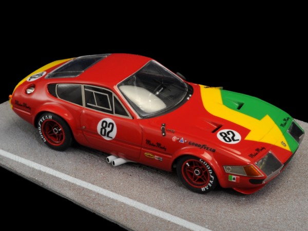 Ferrari 365 GTB/4 (1974) 1/43 Daytona "Bob Marley" Ferrari 365 GTB/4 (1974) 1/43 Daytona "Bob Marley"