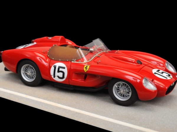 Ferrari 250 TR (1958) 1/43 #15 Sebring Ferrari 250 TR (1958) 1/43 #15 Sebring