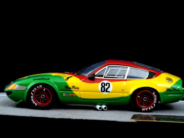 Ferrari 365 GTB/4 (1974) 1/43 Daytona "Bob Marley" Ferrari 365 GTB/4 (1974) 1/43 Daytona "Bob Marley"