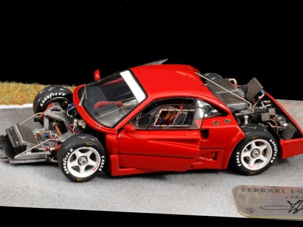 Ferrari F40 LM (1990) 1/43 Ferrari F40 LM (1990) 1/43