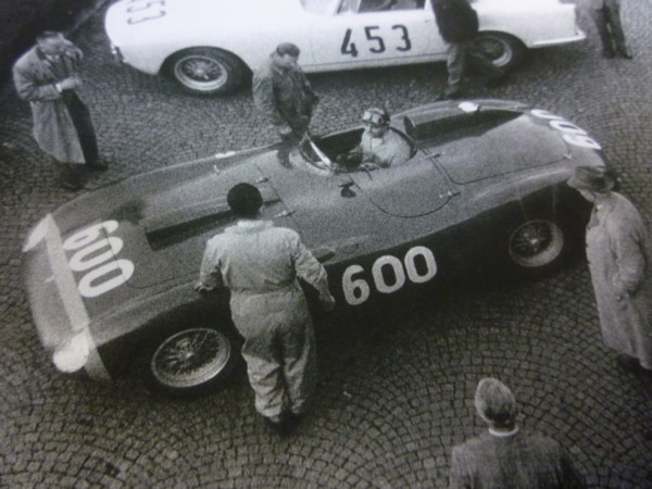 Ferrari 290 Mille Miglia (1956) 1/43 #600 Ferrari 290 Mille Miglia (1956) 1/43 #600