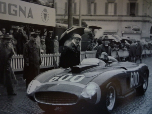 Ferrari 290 Mille Miglia (1956) 1/43 #600 Ferrari 290 Mille Miglia (1956) 1/43 #600