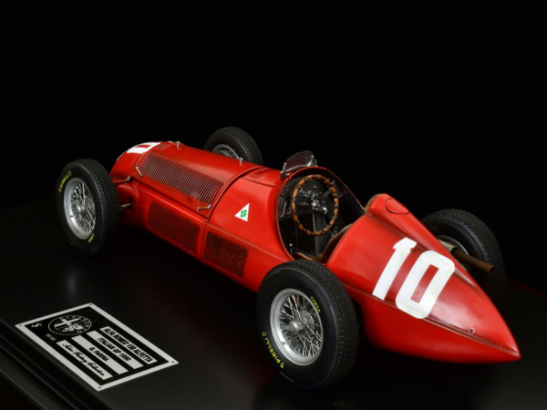 Alfa Romeo 158 "Alfetta" (WCH 1950) 1/12 Alfa Romeo 158 "Alfetta" (WCH 1950) 1/12