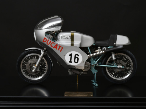 Ducati 750 Super Sport Imola (1973) Ducati 750 Super Sport Imola (1973)